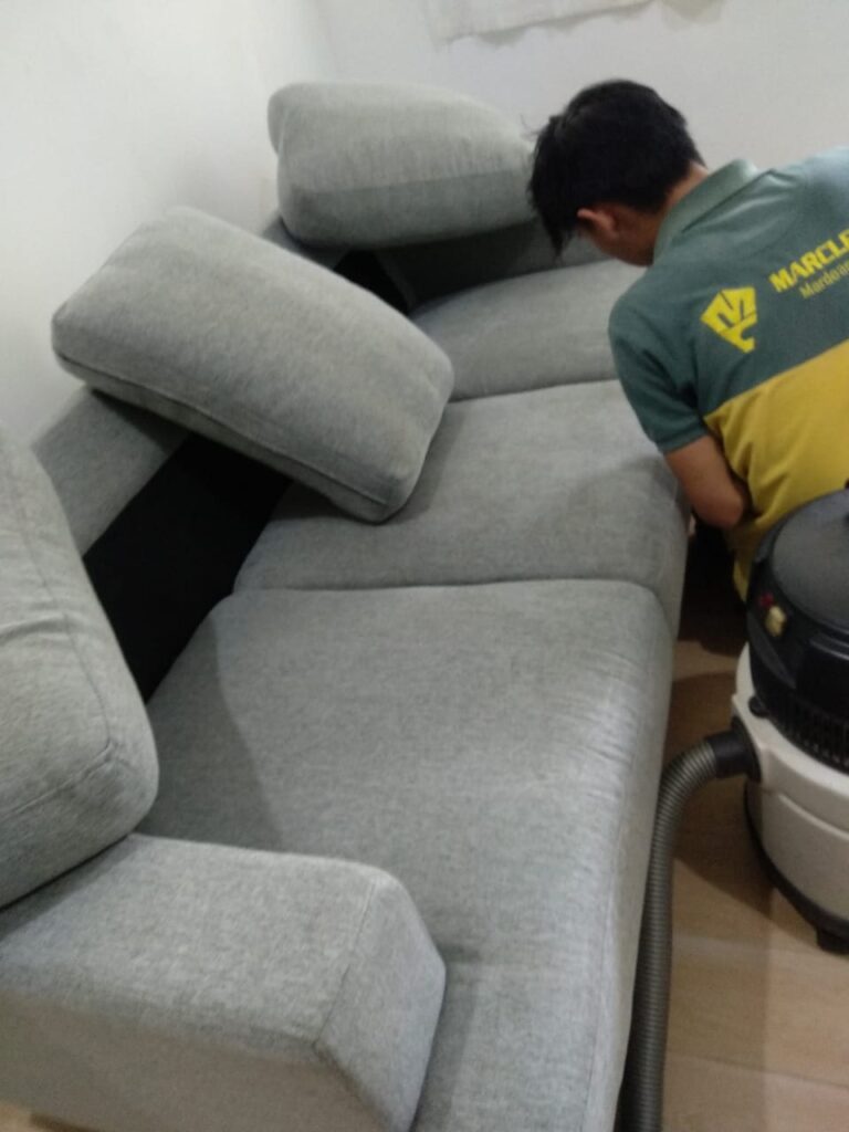 Jasa Cuci Sofa di suka Rami Palembang